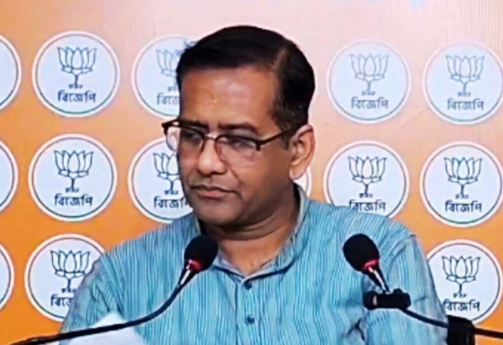 किसानों के लिए ‘फांसी का फंदा’ बन गया बंगाल का ‘सोना’, 15 साल में 136 मौत पर भाजपा ने ममता बनर्जी सरकार को घेरा