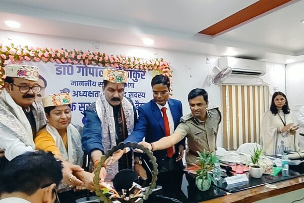 🚨 सड़क हादसे रोकने के लिए सख्ती, हेलमेट-सीटबेल्ट अनिवार्य
