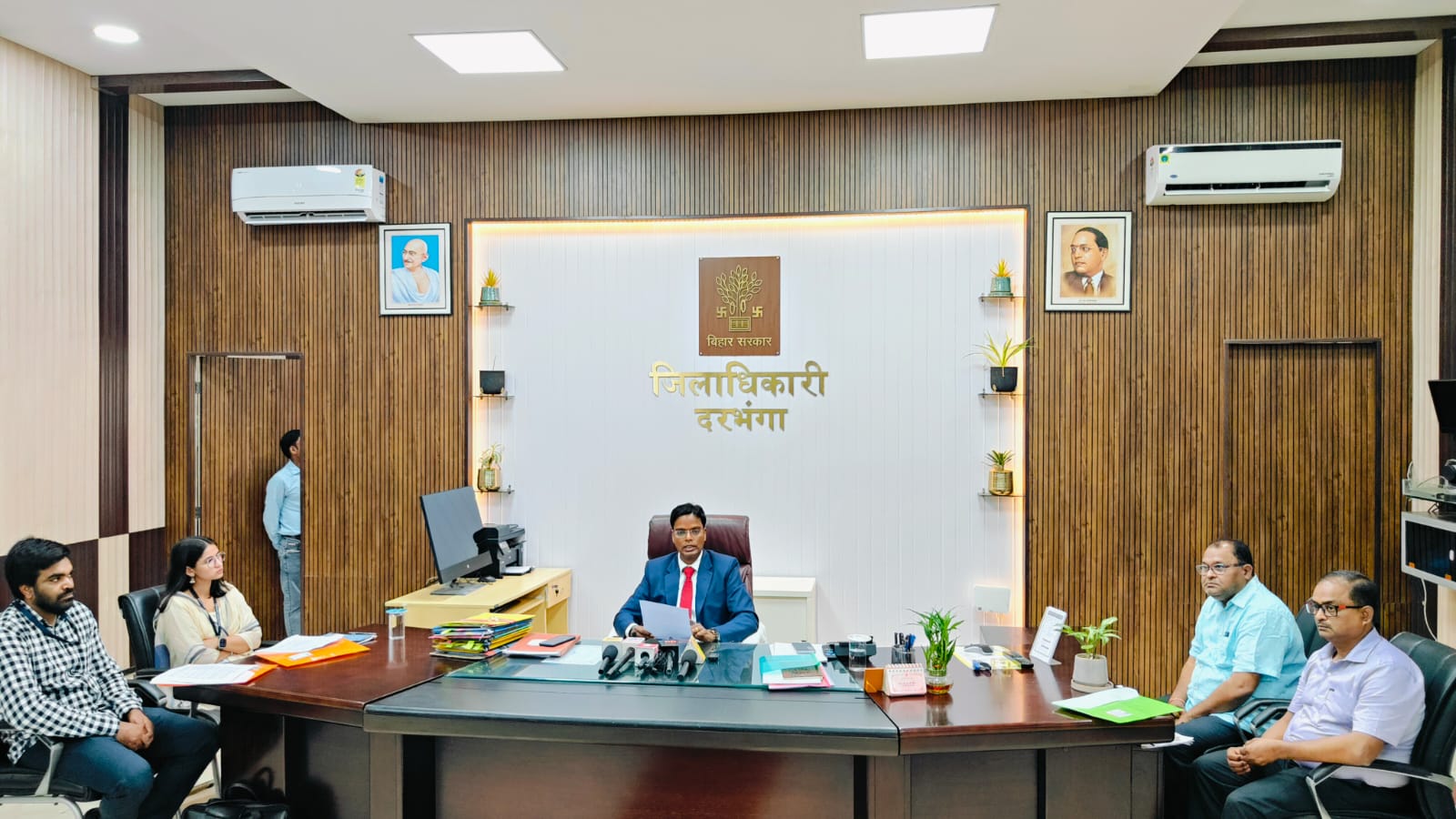 🔥 जनगणना 2027: स्व-गणना में दरभंगा टॉप-3 में