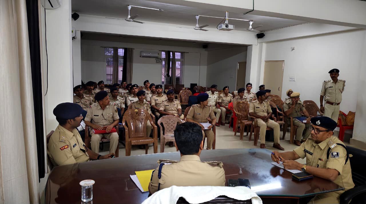 🚨 SSP की सख्ती: लंबित मामलों को जल्द निपटाने का आदेश