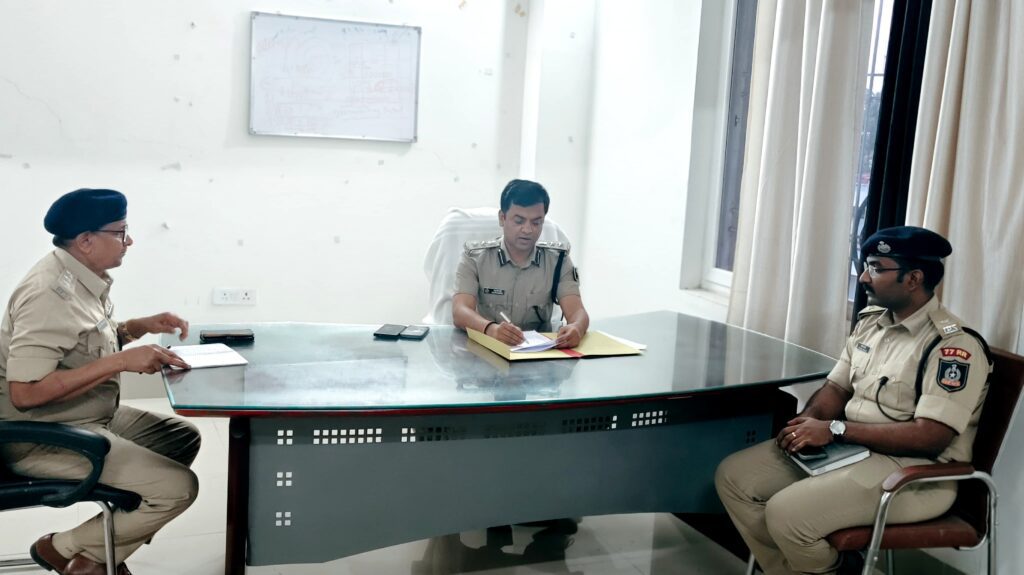 🚨 SSP की सख्ती: लंबित मामलों को जल्द निपटाने का आदेश