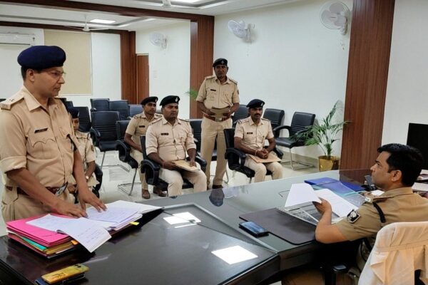 🚨 SSP की सख्ती: 3 थानों के मामलों पर बड़ी समीक्षा