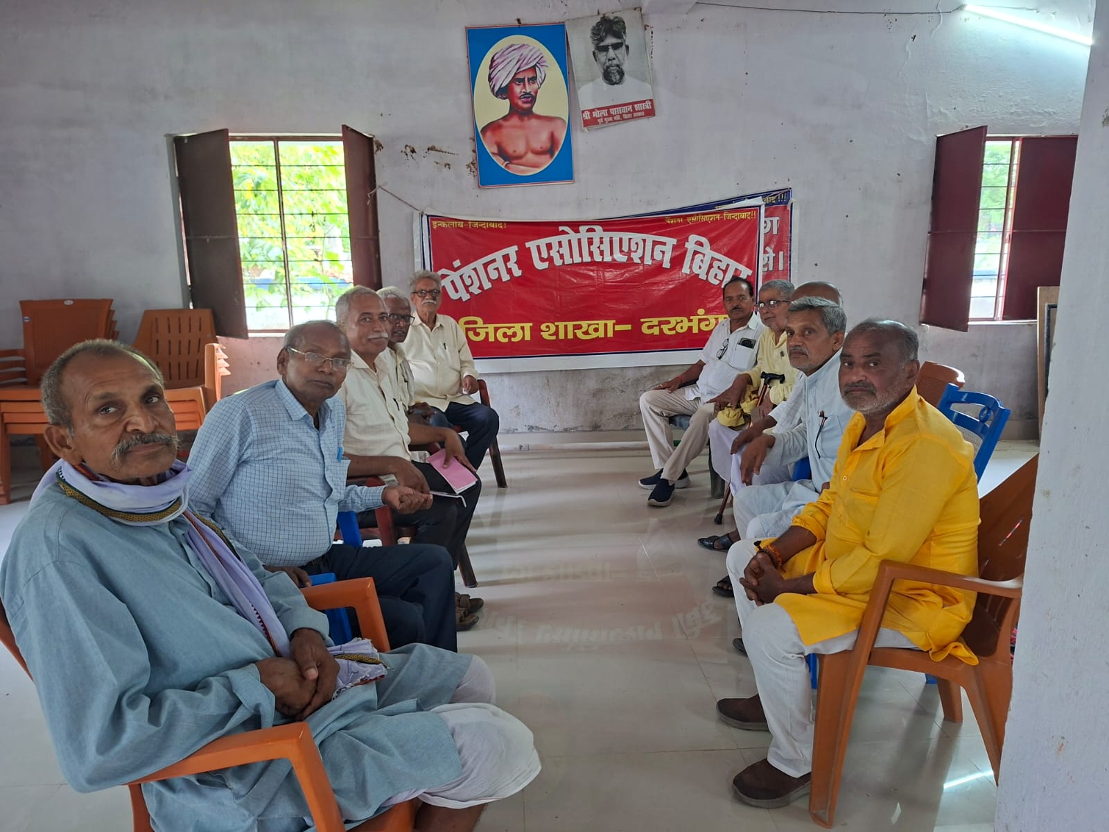 👴 पेंशनरों की बड़ी बैठक 8वें वेतन आयोग पर रखी गई बड़ी मांग 👴 पेंशनरों की बड़ी बैठक 8वें वेतन आयोग पर रखी गई बड़ी मांग