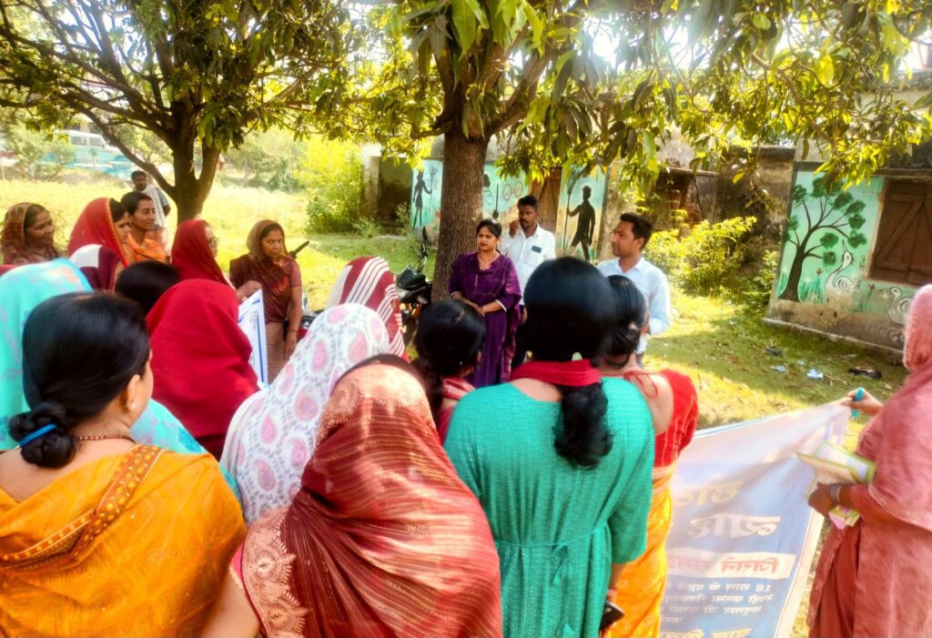 घनश्यामपुर में “सखी वार्ता” कार्यक्रम, महिलाओं को बाल विवाह और सुरक्षा कानूनों की दी गई जानकारी घनश्यामपुर में “सखी वार्ता” कार्यक्रम, महिलाओं को बाल विवाह और सुरक्षा कानूनों की दी गई जानकारी