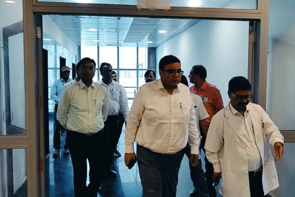 DMCH में एक्शन मोड आयुक्त-DM ने कसी व्यवस्था पर लगाम