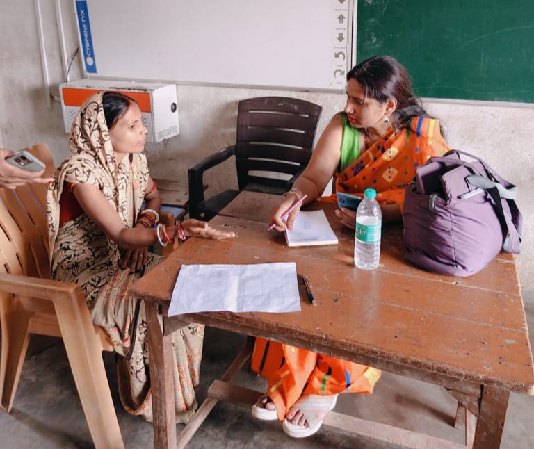 बिरनिया में लगा मेगा फ्री मेडिकल कैंप, 350+ मरीजों का हुआ इलाज बिरनिया में लगा मेगा फ्री मेडिकल कैंप, 350+ मरीजों का हुआ इलाज