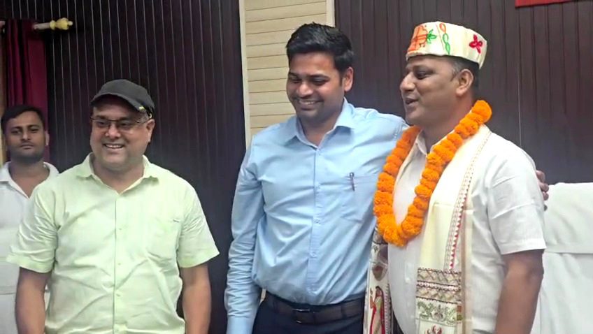 दरभंगा सदर एसडीओ विकास कुमार का तबादला ऊर्जा मंत्री के आप्त सचिव बने