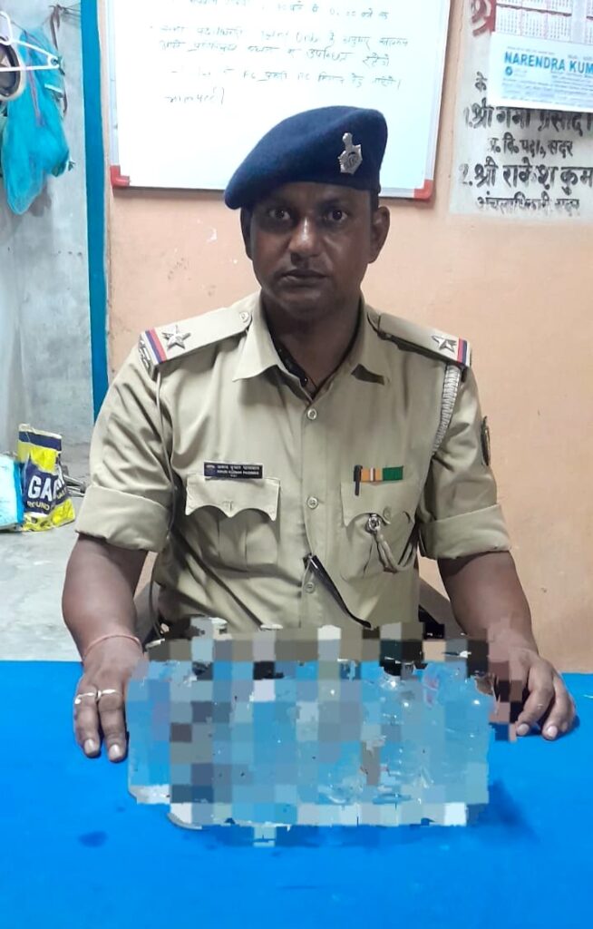 दरभंगा पुलिस का एक्शन जारी: कफ सिरप, नेपाली शराब और बाइक के साथ कई आरोपी गिरफ्तार दरभंगा पुलिस का एक्शन जारी: कफ सिरप, नेपाली शराब और बाइक के साथ कई आरोपी गिरफ्तार