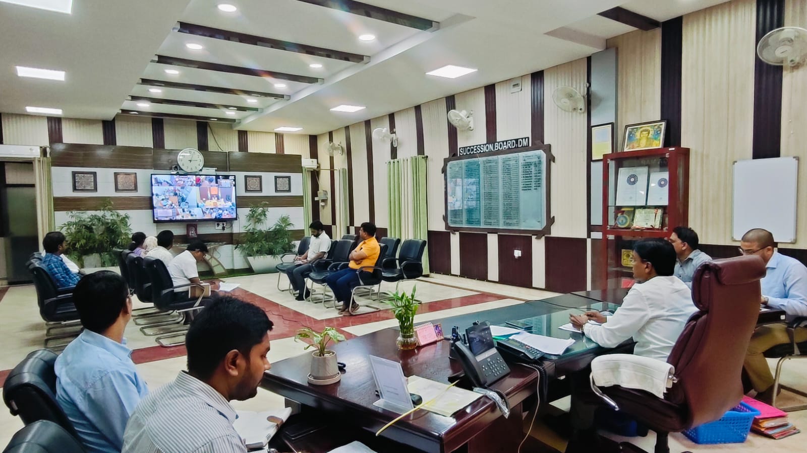 रैयाम-सकरी में बनेगी नई चीनी मिल? किसानों के लिए बड़ा अपडेट रैयाम-सकरी में बनेगी नई चीनी मिल? किसानों के लिए बड़ा अपडेट