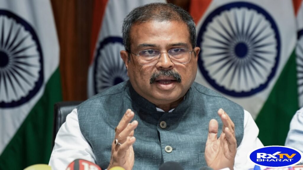 धर्मेंद्र प्रधान ने दिया इस्तीफा: एक महीने के छात्र आंदोलन के बाद जंतर-मंतर की सबसे बड़ी मांग पूरी धर्मेंद्र प्रधान ने दिया इस्तीफा: एक महीने के छात्र आंदोलन के बाद जंतर-मंतर की सबसे बड़ी मांग पूरी