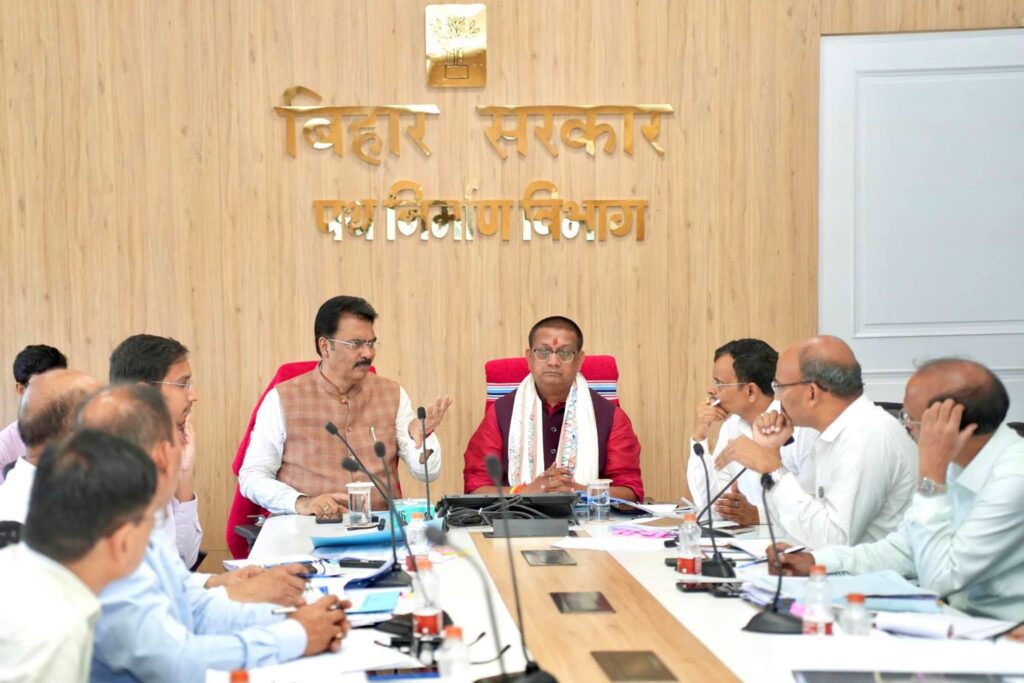 संजय सरावगी की पथ निर्माण मंत्री संग बैठक दरभंगा की सड़क परियोजनाओं पर हुई समीक्षा संजय सरावगी की पथ निर्माण मंत्री संग बैठक दरभंगा की सड़क परियोजनाओं पर हुई समीक्षा