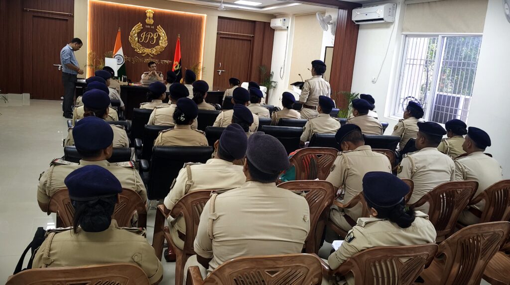 एसएसपी की थाना IT प्रभारियों के साथ बैठक, CCTNS और ई-साक्ष्य को लेकर दिए निर्देश