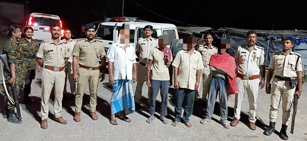 दरभंगा पुलिस की बड़ी कार्रवाई, 19 गिरफ्तार; गांजा-शराब बरामद