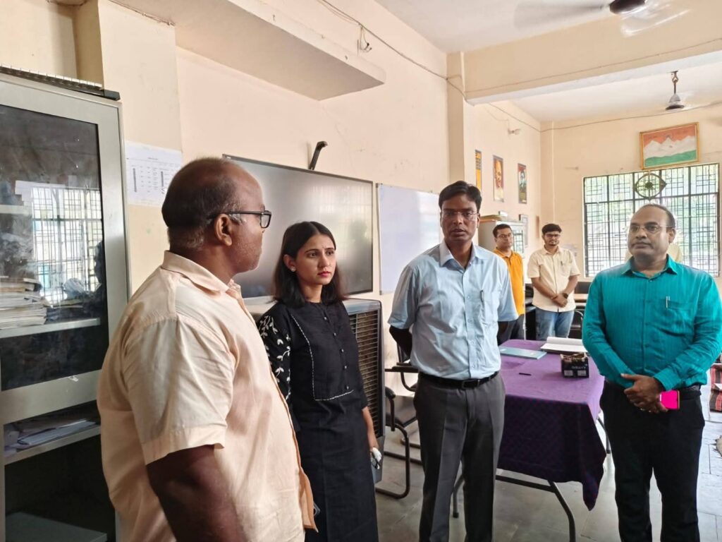 दरभंगा में DM का बड़ा निरीक्षण, बच्चों की सुरक्षा पर सख्त निर्देश