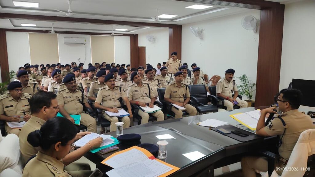 दरभंगा में मासिक अपराध गोष्ठी एसएसपी ने दिए सख्त निर्देश दरभंगा में मासिक अपराध गोष्ठी एसएसपी ने दिए सख्त निर्देश