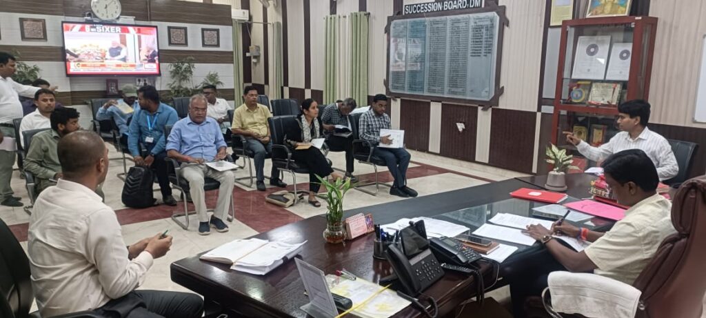 527E और एलिवेटेड प्रोजेक्ट की डीएम ने की समीक्षा भू-अर्जन और निर्माण कार्य तेज करने के निर्देश 527E और एलिवेटेड प्रोजेक्ट की डीएम ने की समीक्षा भू-अर्जन और निर्माण कार्य तेज करने के निर्देश