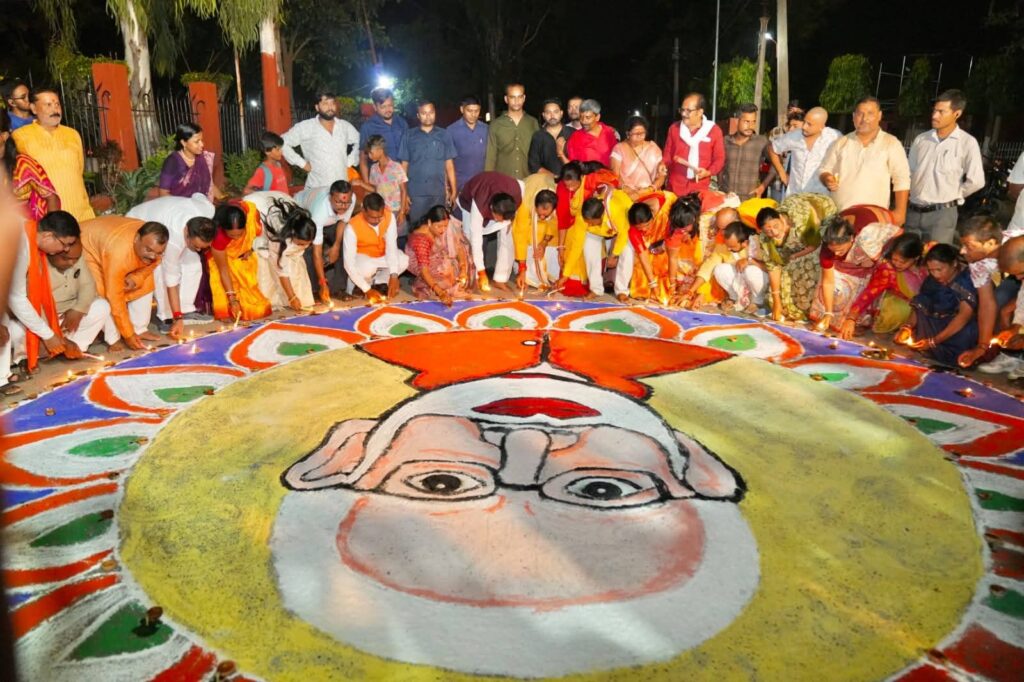 दरभंगा में ‘आशीर्वाद का दीया’ संजय सरावगी ने PM मोदी को दी शुभकामनाएं दरभंगा में ‘आशीर्वाद का दीया’ संजय सरावगी ने PM मोदी को दी शुभकामनाएं
