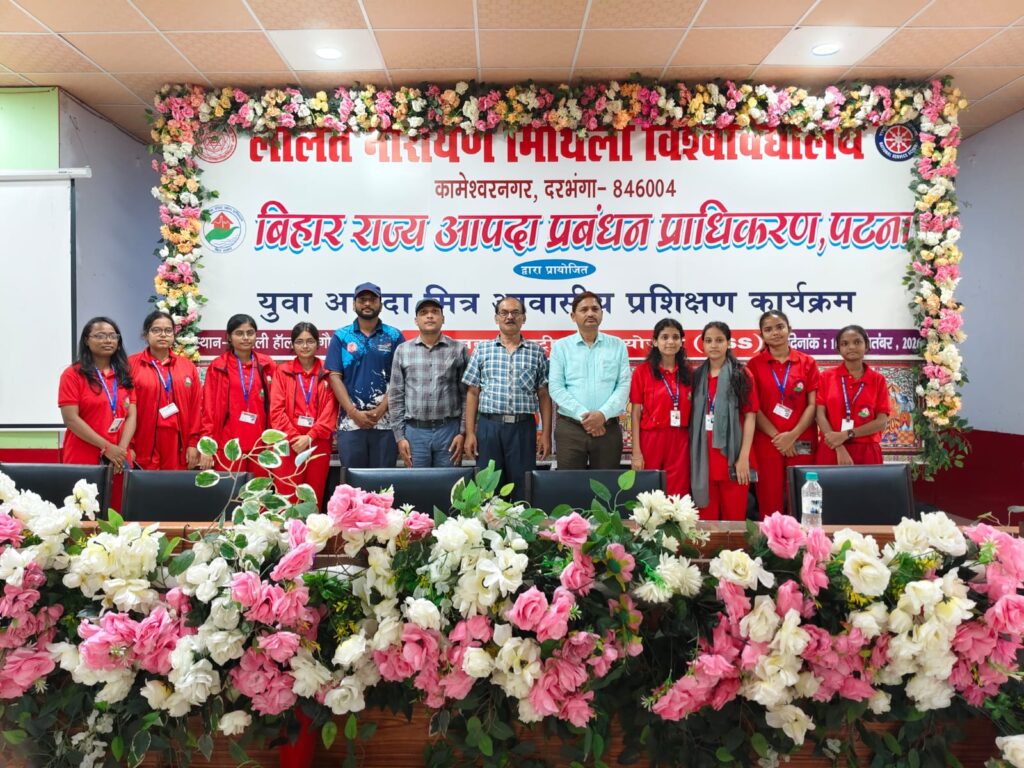 CM साइंस कॉलेज के 2 स्वयंसेवक टॉप-20 में, आपदा मित्र प्रशिक्षण में चमके CM साइंस कॉलेज के 2 स्वयंसेवक टॉप-20 में, आपदा मित्र प्रशिक्षण में चमके