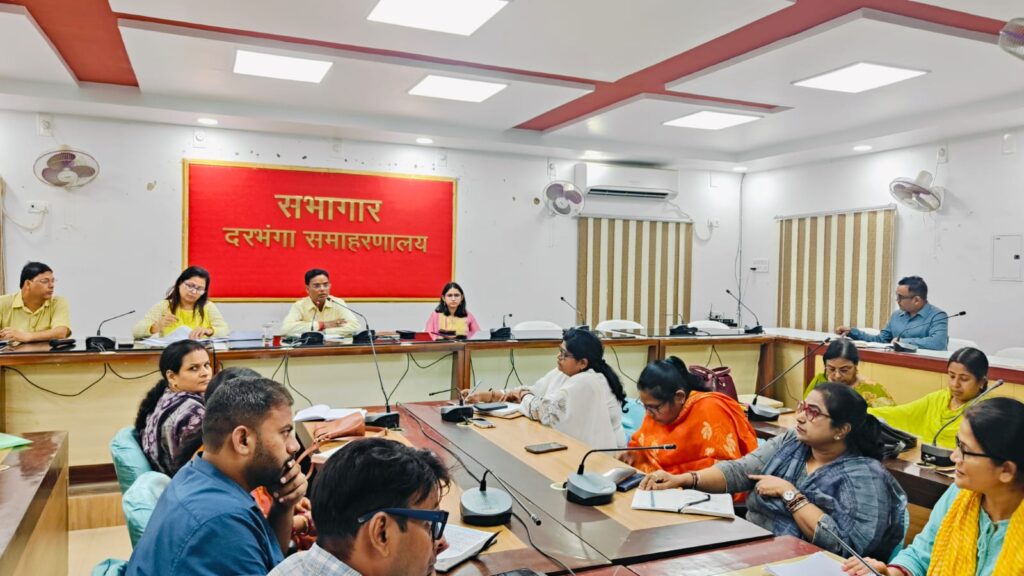 पोषण माह पर DM सख्त, 2 दिन में काम पूरा करने का निर्देश
