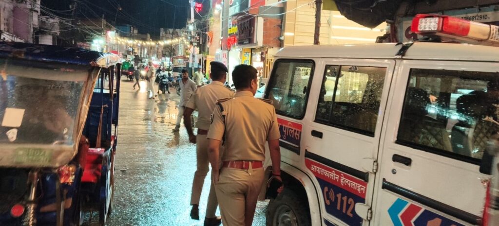 दरभंगा में SSP का औचक निरीक्षण, गश्ती और डायल 112 की जांच दरभंगा में SSP का औचक निरीक्षण, गश्ती और डायल 112 की जांच