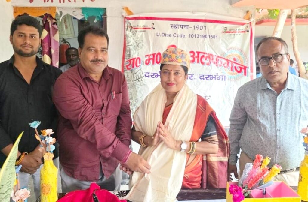 सेवा संकल्प अभियान में डॉ. धर्मशीला गुप्ता, युवाओं से विकसित भारत के निर्माण का आह्वान सेवा संकल्प अभियान में डॉ. धर्मशीला गुप्ता, युवाओं से विकसित भारत के निर्माण का आह्वान