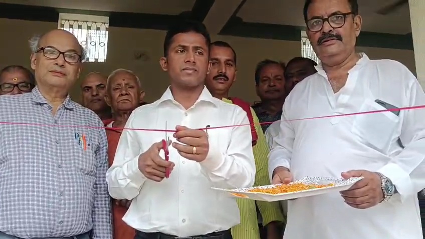 मानसून महोत्सव में उमड़ी भीड़ 2 हजार मरीजों को मुफ्त इलाज
